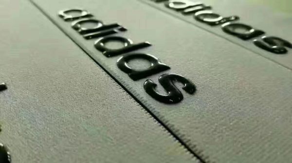 Máquina Serigráfica 3D Estéreo - Precisión Extrema para Impresiones de Alto Impacto
