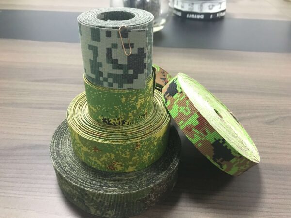Máquina Automática de Serigrafía para Correas Militares y Cintas Camufladas